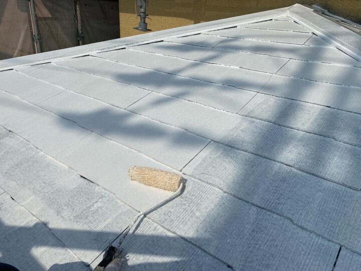 屋根塗装/下塗り2回目