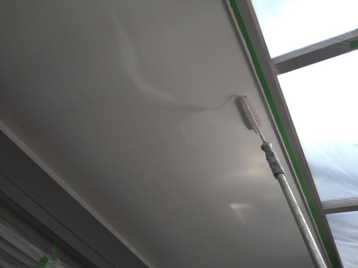 軒天塗装/上塗り