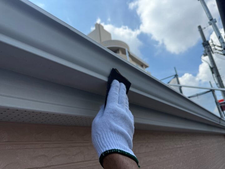 雨樋塗装/ケレン