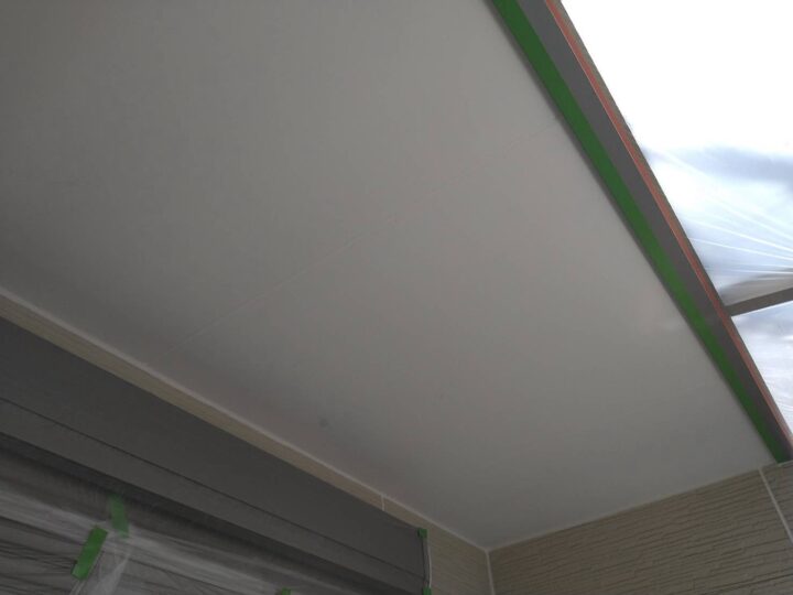 軒天塗装/施工前