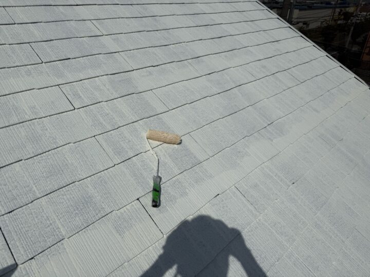 屋根塗装/下塗り2回目