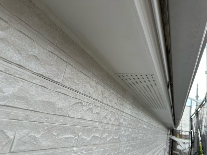 軒天塗装/施工前
