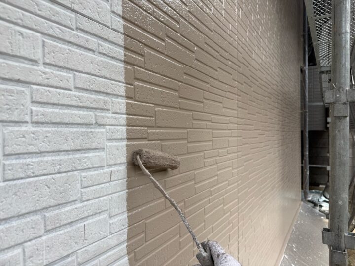 外壁塗装/中塗り