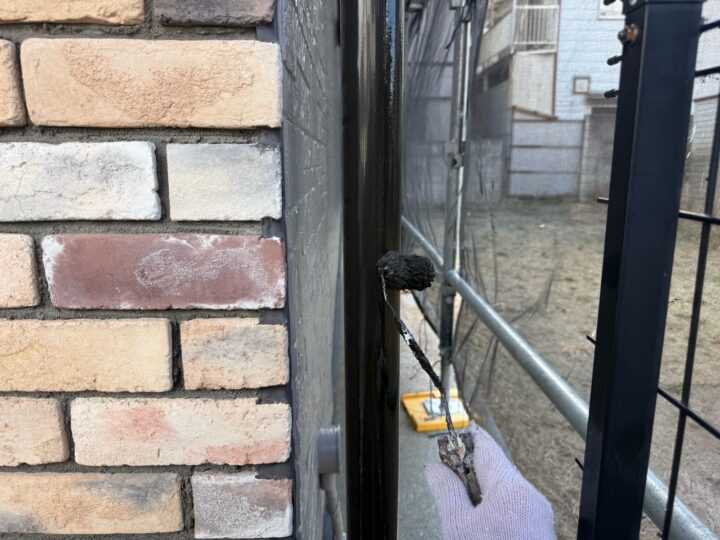 縦樋塗装/上塗り